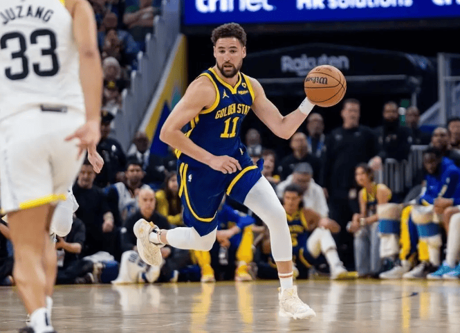 开云在线-关于库里重要时刻出色防守,独行侠带队取胜!气势如虹延续的信息