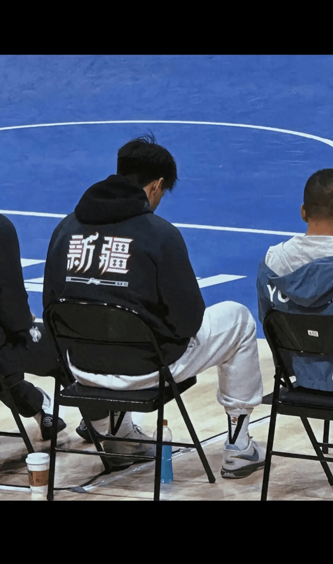 赛前新疆广汇备战CBA常规赛;复出首秀细节曝光;更衣室稳定;医务组通报恢复的简单介绍 赛前新疆广汇备战CBA常规赛;复出首秀细节曝光;更衣室稳定;医务组通报恢复的简单介绍