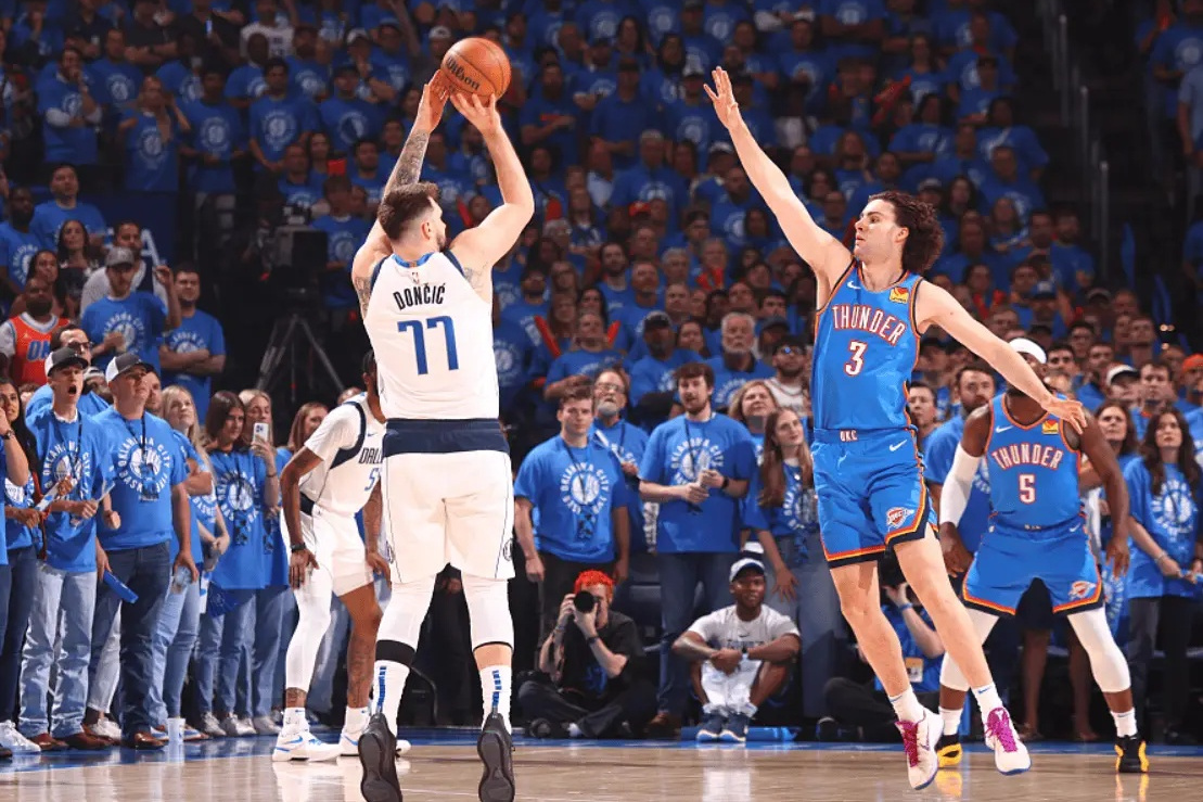 欧篮联赛程吃紧;巴黎圣日耳曼今夜篮板制胜;悬念犹存;医务组通报恢复的简单介绍 欧篮联赛程吃紧;巴黎圣日耳曼今夜篮板制胜;悬念犹存;医务组通报恢复的简单介绍